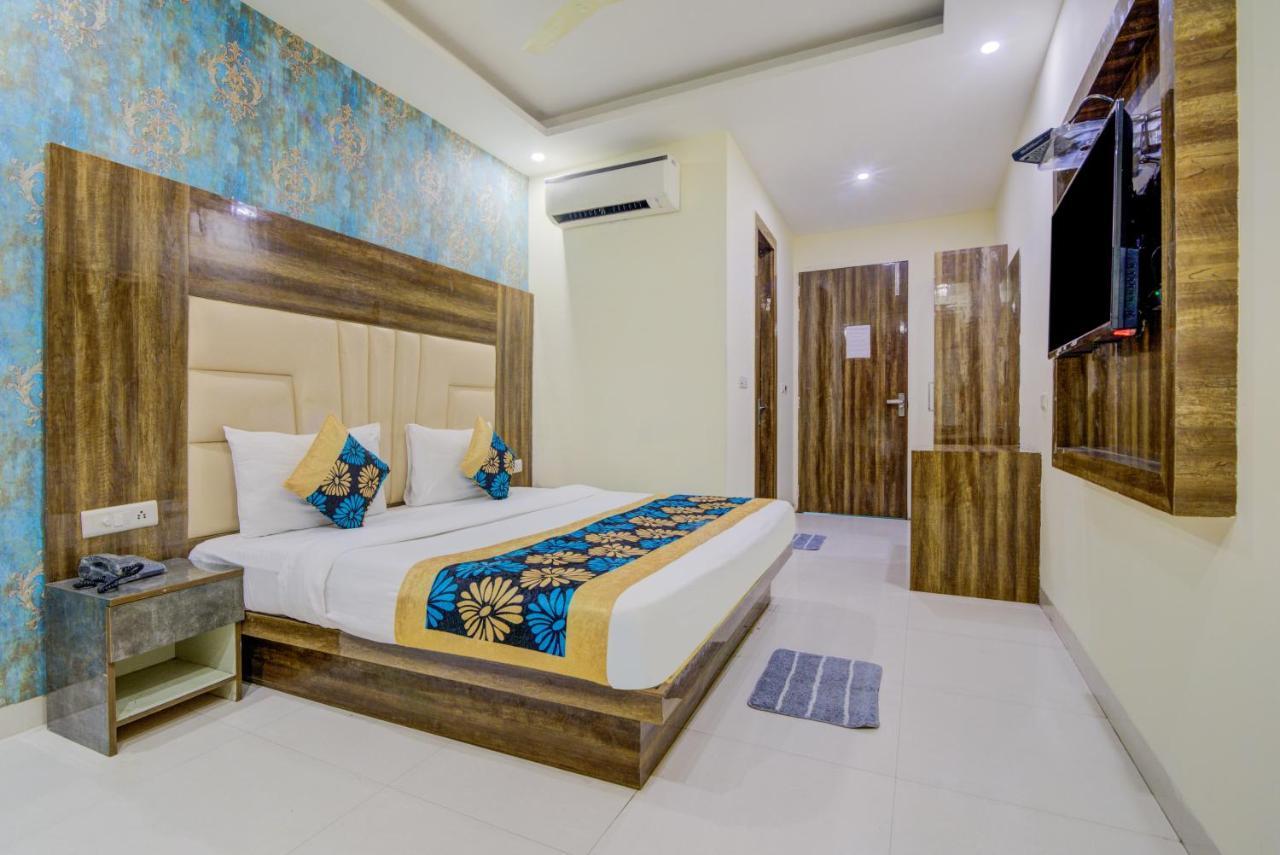 Hotel Smart Plaza Delhi Airport New Delhi Exteriör bild
