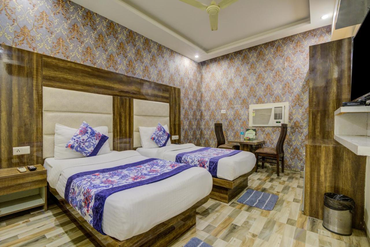 Hotel Smart Plaza Delhi Airport New Delhi Exteriör bild