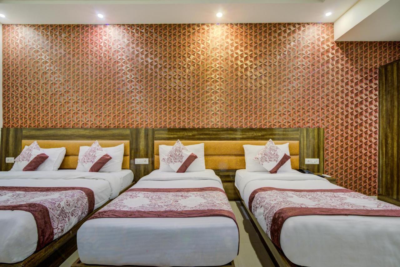 Hotel Smart Plaza Delhi Airport New Delhi Exteriör bild