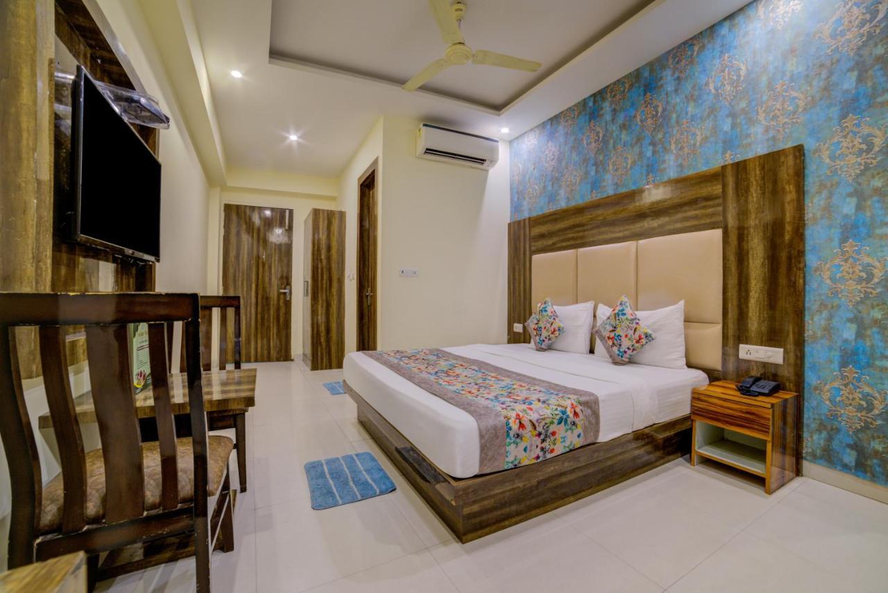 Hotel Smart Plaza Delhi Airport New Delhi Exteriör bild