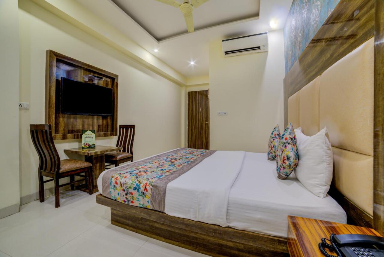 Hotel Smart Plaza Delhi Airport New Delhi Exteriör bild