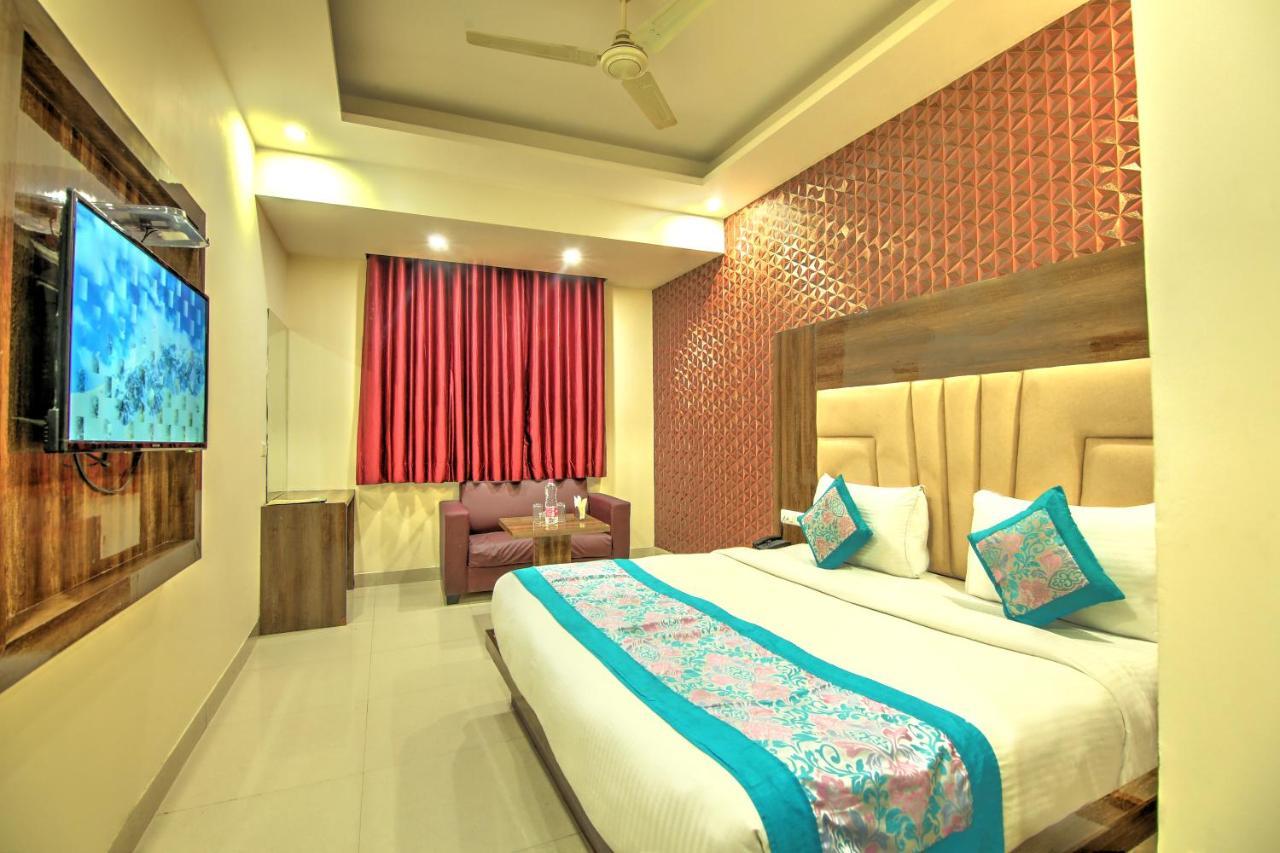 Hotel Smart Plaza Delhi Airport New Delhi Exteriör bild