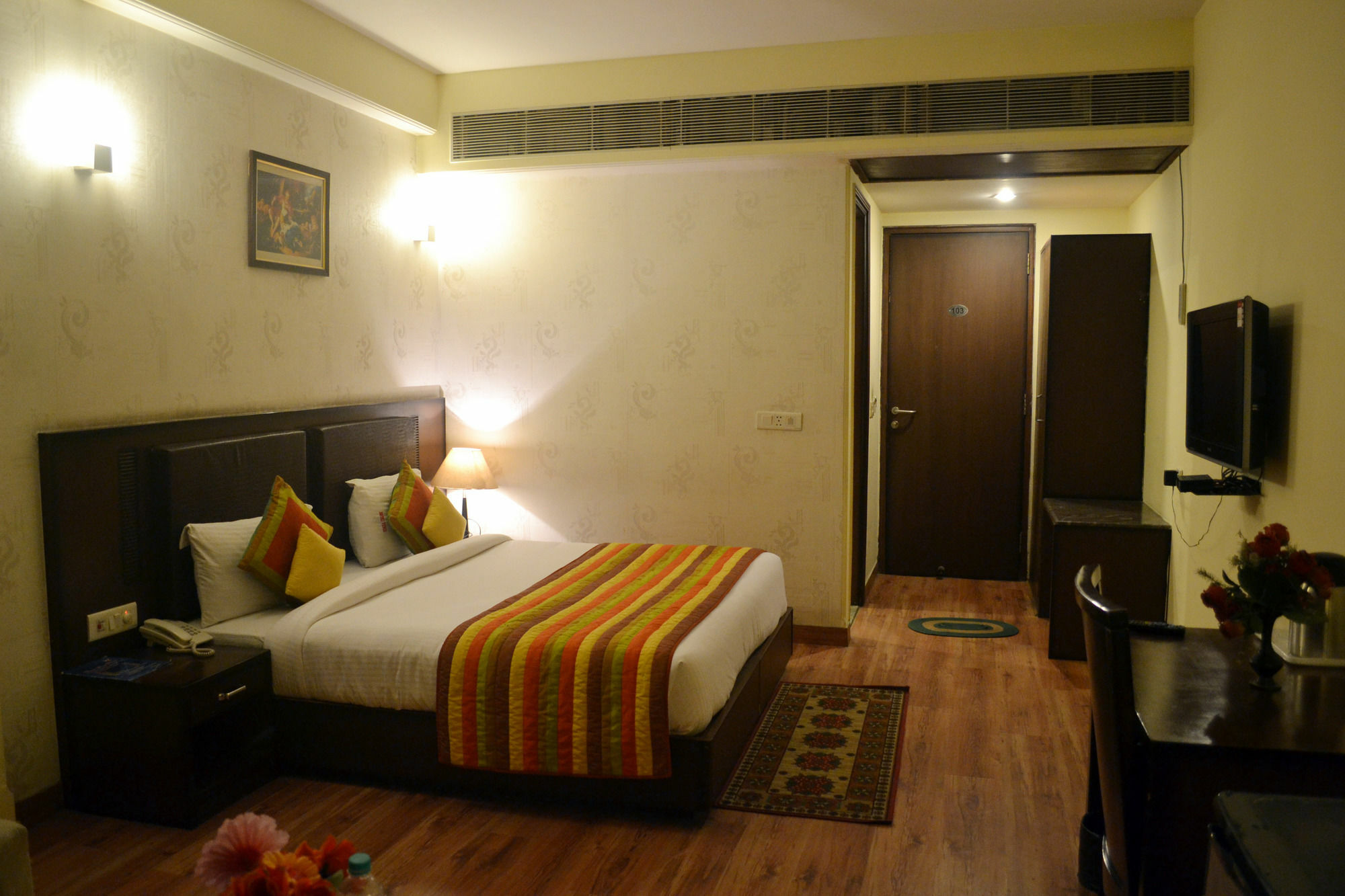 Hotel Smart Plaza Delhi Airport New Delhi Exteriör bild